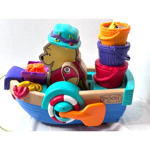 Fisher Price WINNIE THE POOH MUSICAL ROW YOUR BOAT FISH MOVING PULL TOY Vtg - Picture 3 of 5